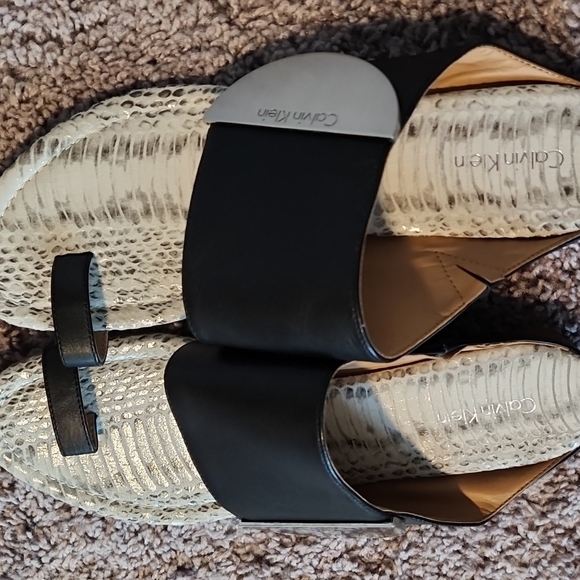 Calvin Klein Babel black/white snakeskin sandals-9 - Picture 6 of 7